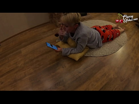 ❤️ Gekke blonde sûgje Enorme lul dy't derop sûgje en stuiterje - Anale seks ❌ Harde porno op fy.javdoe.top